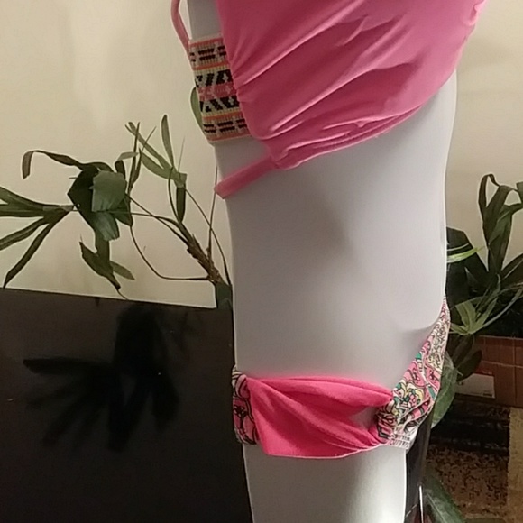 Swimsuit🎊 sale - Picture 3 of 3